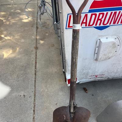 Shovel