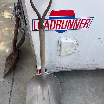 Shovel
