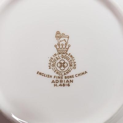 Royal Doulton-Adrian Style 12 pc China Set (O-KD)