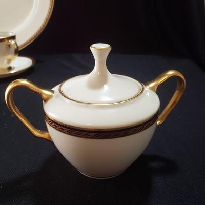 Lenox "Monroe" 11 pc China Set (O-KD)