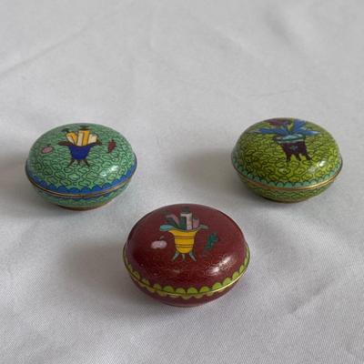 Three Cloisonné Enamel Trinket Boxes (GB-DZ)