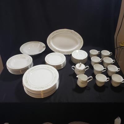 Four Crown 7 pc China "Claridge" (O-KD)