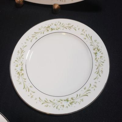 Four Crown 7 pc China "Claridge" (O-KD)