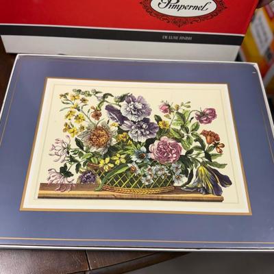 Box of Pimpernel sturdy floral placemats