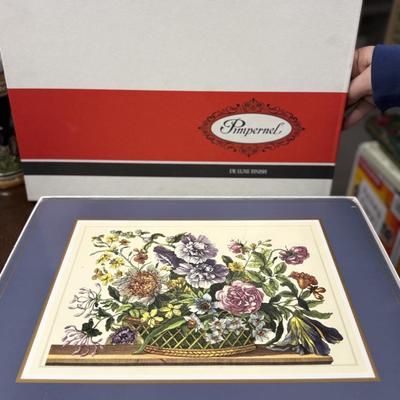 Box of Pimpernel sturdy floral placemats