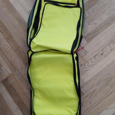 Used one-time TOPPO Designs suitcase - Convertible Travel Bag - Multifunctional Travel Backpack