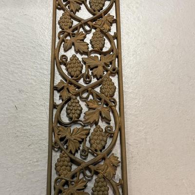 Decorative metal wall hanging