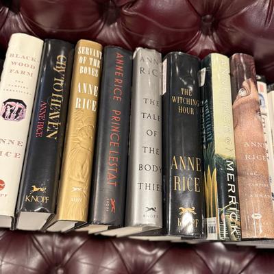 Lot of mostly Ann Rice books