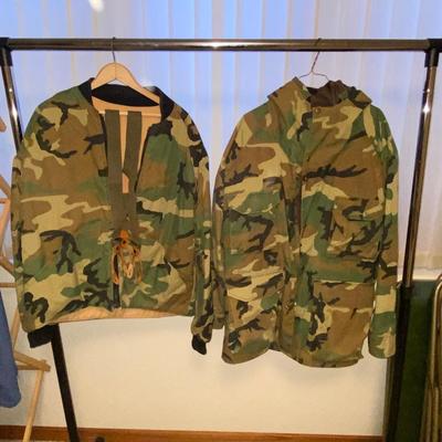 CABELA’S MEN’S DOUBLE LINED CAMOUFLAGE JACKET.