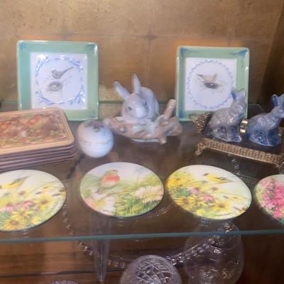 EASTER DECOR AND COLLECTIBLES
