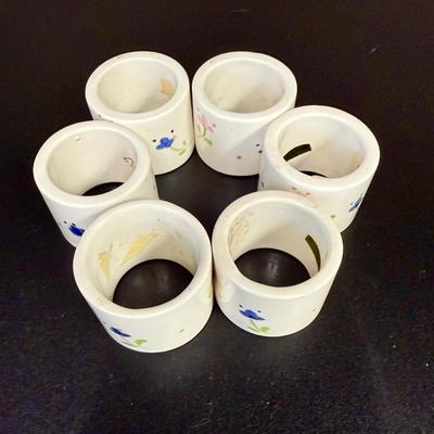Set of 6 Mikasa Savoir Vivre Portofino Blue & Pink Rose Napkin Rings