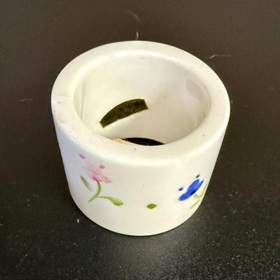 Set of 6 Mikasa Savoir Vivre Portofino Blue & Pink Rose Napkin Rings