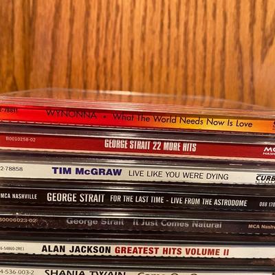 EXCELLENT COUNTRY MUSIC ON CD'S