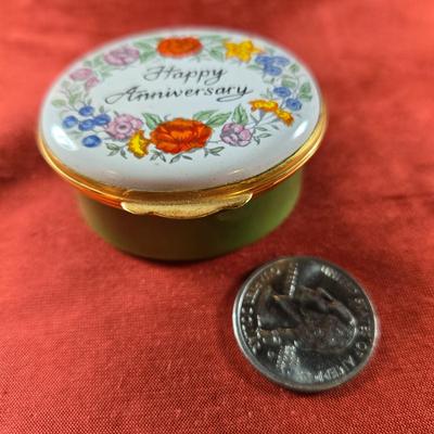 Happy Anniversary Limoges Box - England