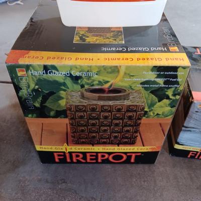 2 FIREPOTS AND FUEL GEL