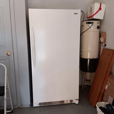 KENMORE FROST FREE FREEZER