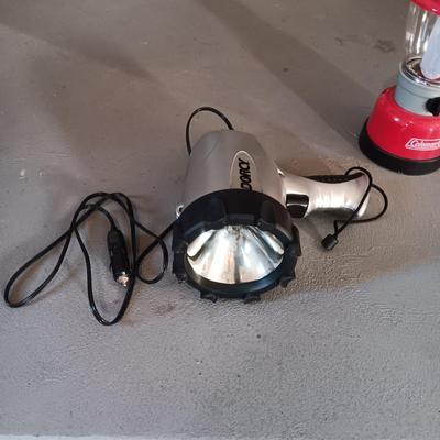 BATTERY OPERATED COLEMAN LANTERN & A RECHARGEABLE FLASHLIGHT