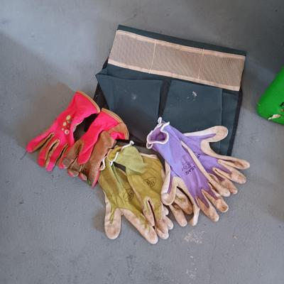 AMES LAWN BUDDY WITH GARDENING TOOLS