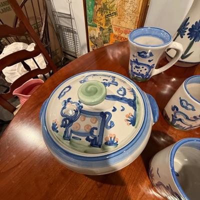 Hadley ware pottery