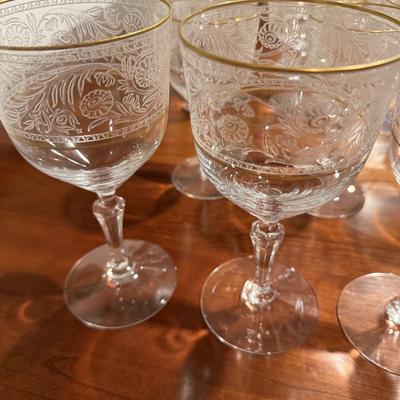 Gorgeous set of gold rimmed 1960’s Fostoria