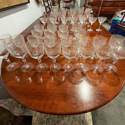 Gorgeous set of gold rimmed 1960’s Fostoria