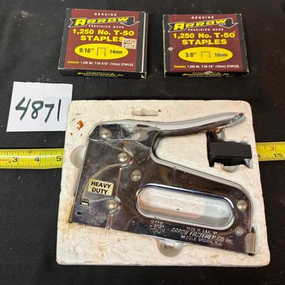 Heavy Duty Stapler