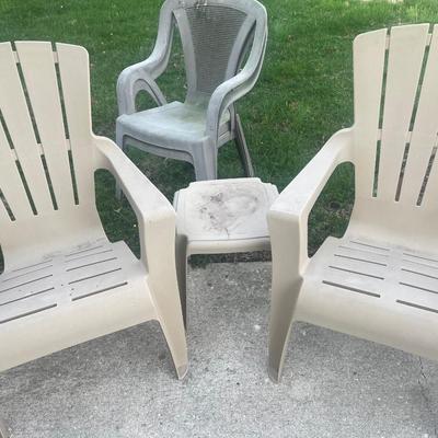 Outdoor Chairs - Plastic