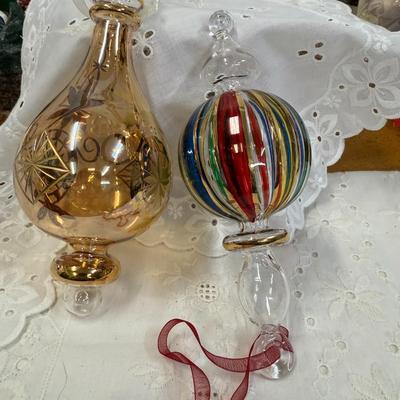 LOT OF 2 Blown Art Glass ORNAMENT