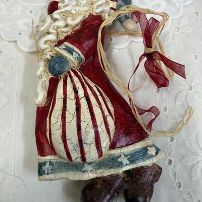 LOT OF 4 AMERICA SANTA