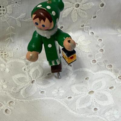 Lot of Vtg Ornaments