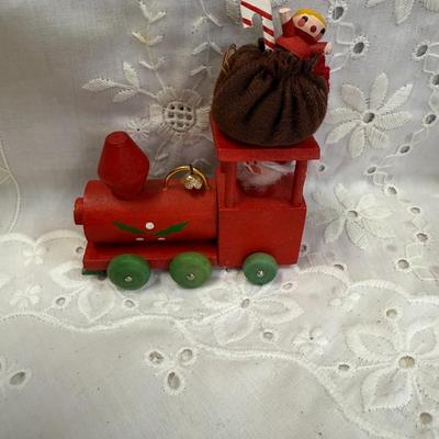 Lot of Vtg Ornaments