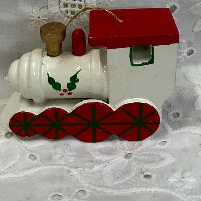 Lot of Vtg Ornaments