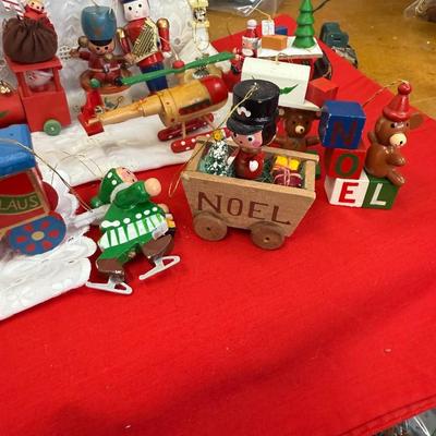 Lot of Vtg Ornaments