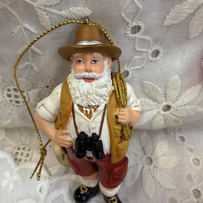 Santa around the world LOT