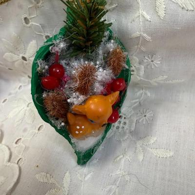 Vtg lot of 4 ornaments