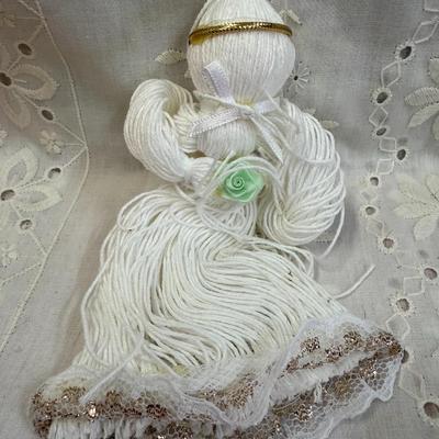 Vtg lot of 5 embroidery floss and lace ornament