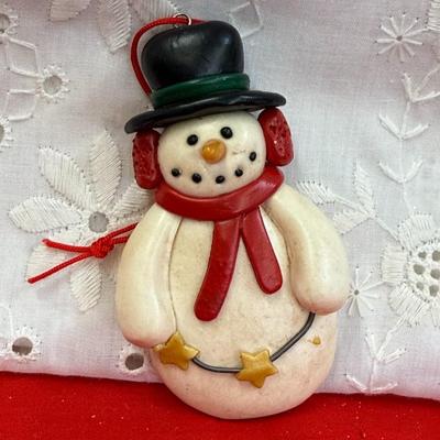 Vtg Assorment Christmas ornaments