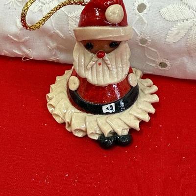 Vtg Assorment Christmas ornaments