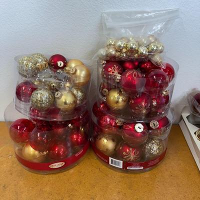 Lot of gold and maroon christmas ornament