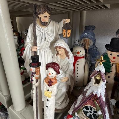 LARGE christmas lot