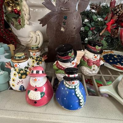 LARGE christmas lot