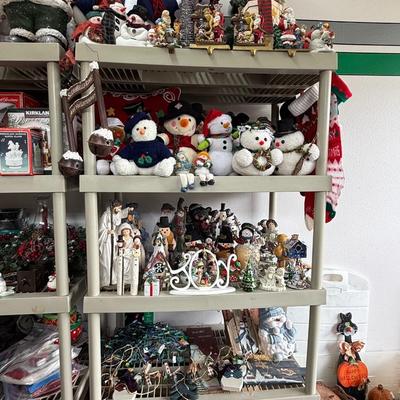 LARGE christmas lot