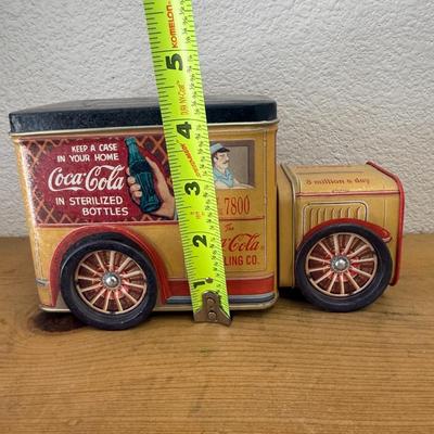 Coca Cola Vintage 1995 Delivery Truck Shaped Collector Tin Storage Box