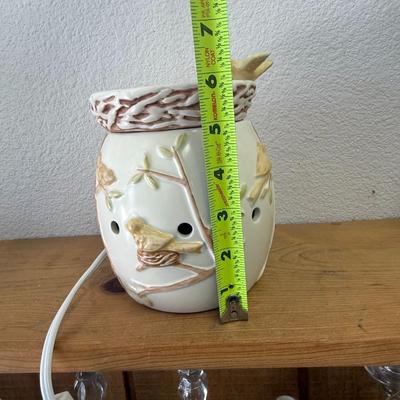 Beautiful Scentsy Birdbath Wax Melts Oil Warmer White & Yellow Brown
