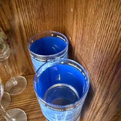 Vtg Nautical Rattlesnake of the Revolution Ship Rock Glasses Lot Of 4