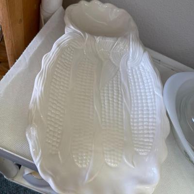 Vintage Milk Glass GLASBAKE J235 Casserole 2 quart oval Blueberry Pattern USA and Vintage Gooseberry Pyrex