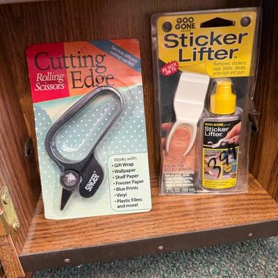 Cutting Edge sticker lifter
