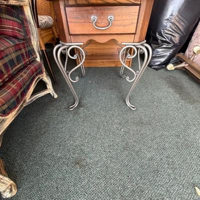 End table