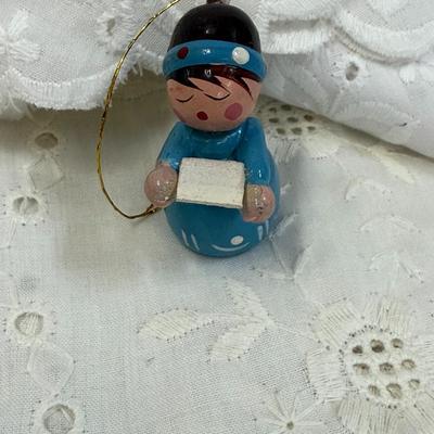 Vtg angel christmas ornament lot