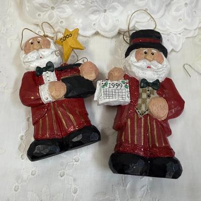 Eddie Walker Midwest Cannon Falls Resin 1999 Calendar Santa Christmas Ornament